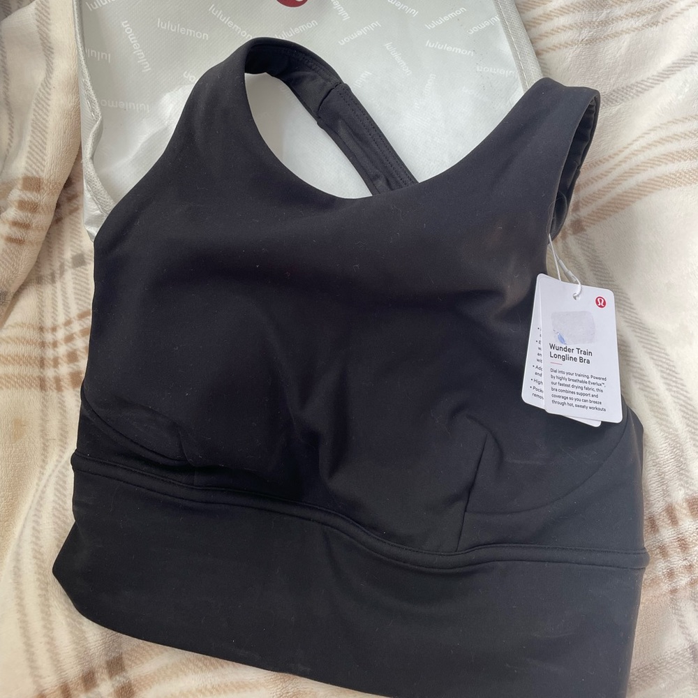 NWT Lululemon🍋 Sports Bra